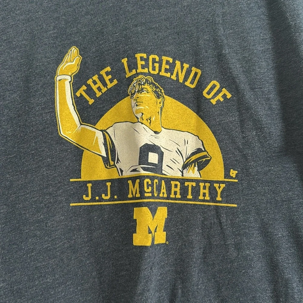 JJ McCarty T-shirt - Picture 3 of 3